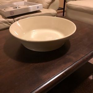 Pampered Chef large serving bowl